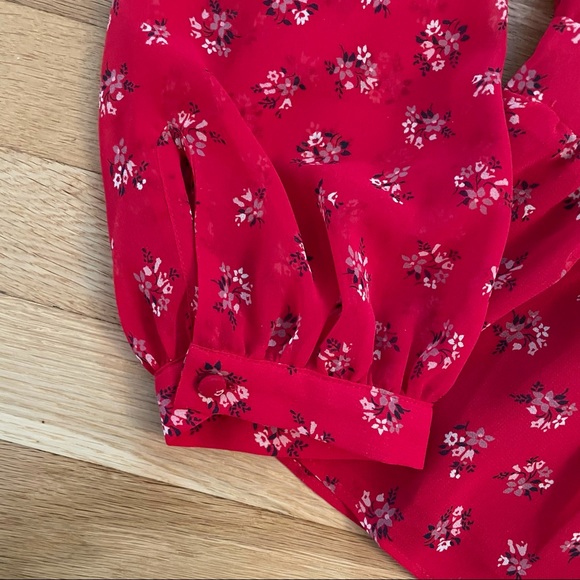 Madewell V-Neck Peplum Top in Little Lilies - Picture 9 of 11